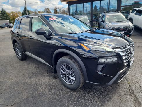 New 2026 Nissan Rogue S image 2