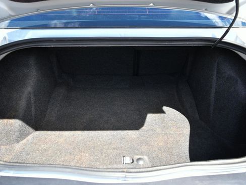 Used 2021 Dodge Challenger GT w/ Plus Package image 12