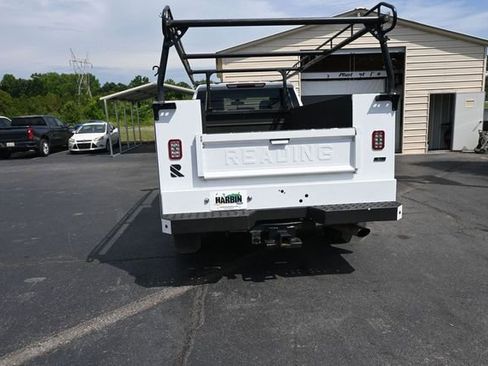 Used 2022 Chevrolet Silverado 2500 W/T w/ WT Convenience Package AWD/4WD image 4
