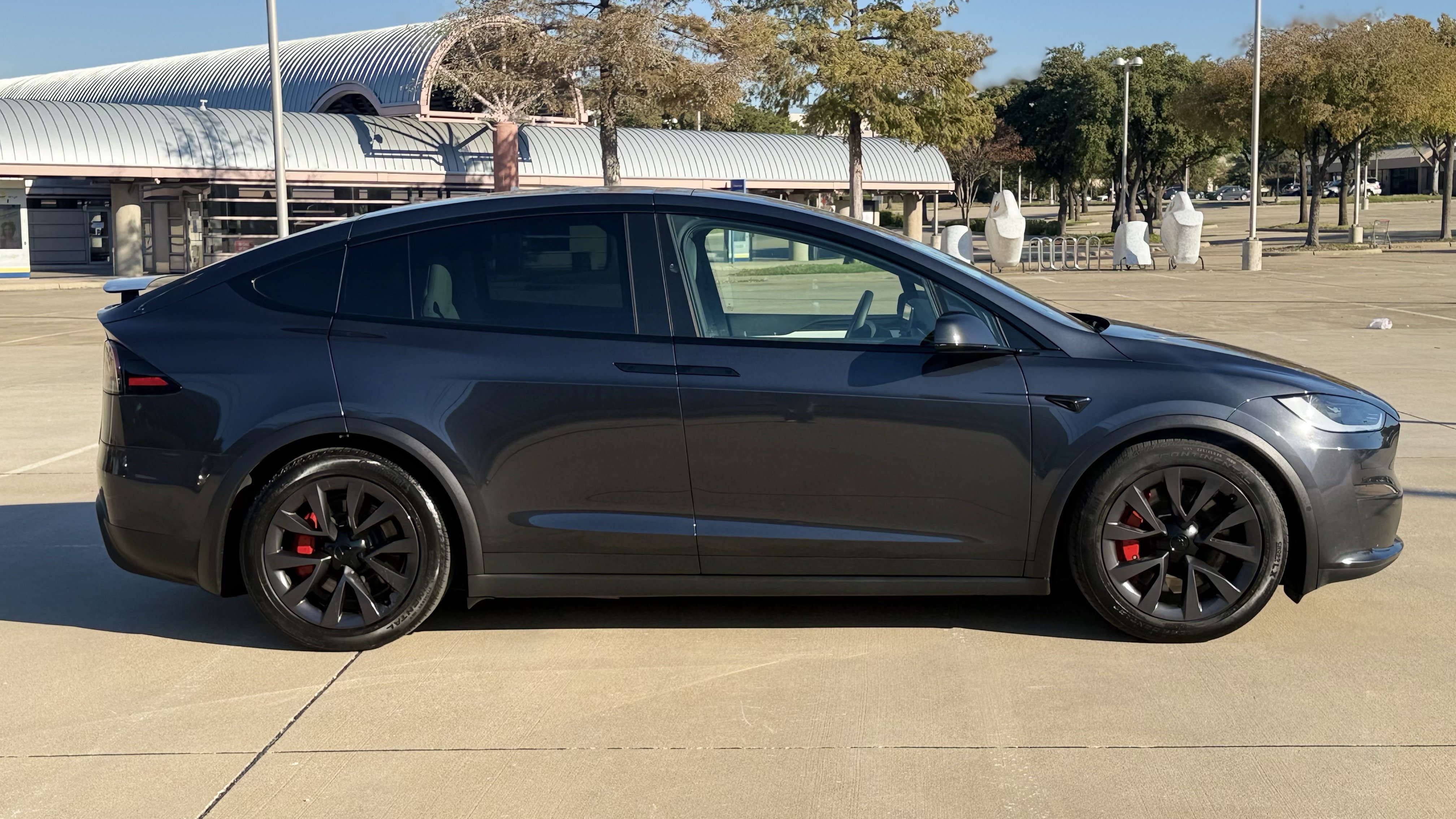 Used 2024 Tesla Model X Plaid AWD/4WD image 11