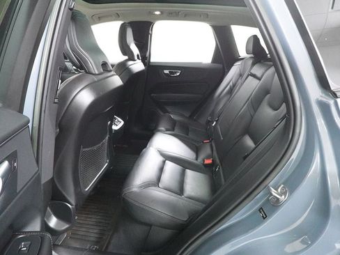 Used 2023 Volvo XC60 B5 Ultimate w/ Climate Package AWD/4WD image 26