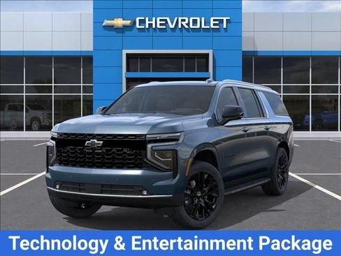New 2026 Chevrolet Suburban Premier AWD/4WD image 8