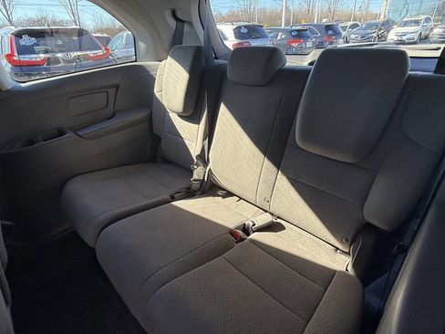 Used 2016 Honda Odyssey SE image 17