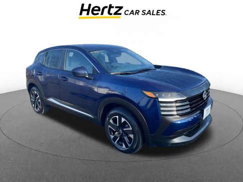 Used 2025 Nissan Kicks SV image 1