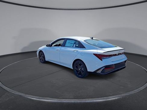 New 2026 Hyundai Elantra SEL Sport Premium FWD image 7
