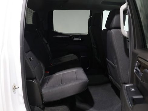 Used 2023 Chevrolet Silverado 1500 LT image 21