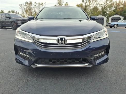 Used 2016 Honda Accord EX image 8
