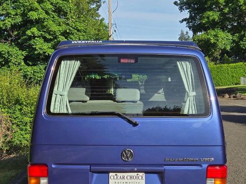 Used 1999 Volkswagen Eurovan MV FWD image 13