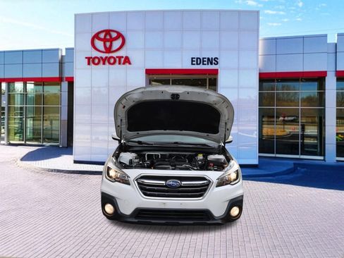 Used 2019 Subaru Outback 2.5i Premium AWD/4WD image 12