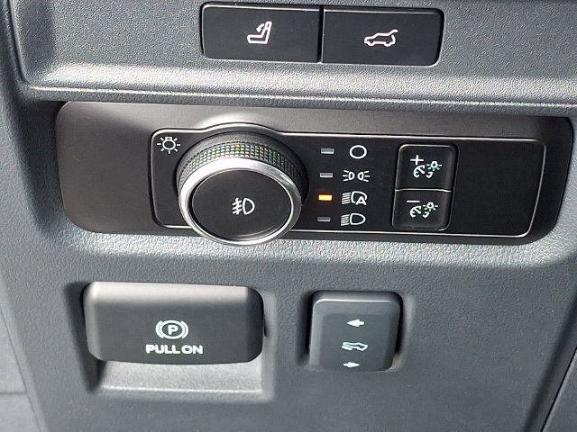 Used 2024 Ford Expedition Max Limited AWD/4WD image 23