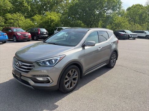 Used 2018 Hyundai Santa Fe Sport w/ 2.0T Ultimate Tech Package 05 AWD/4WD image 2