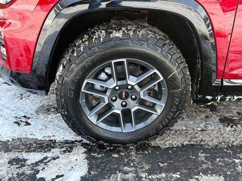 New 2026 GMC Terrain AT4 w/ Convenience Package III image 9