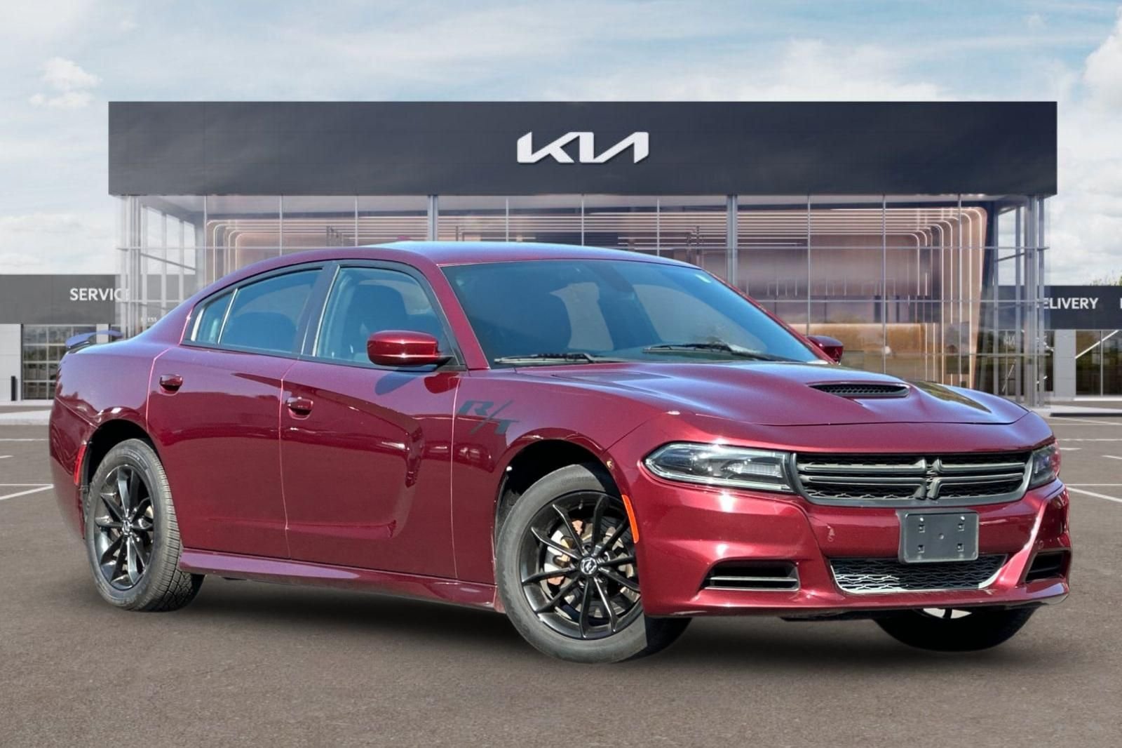 Used 2019 Dodge Charger R/T RWD image 2