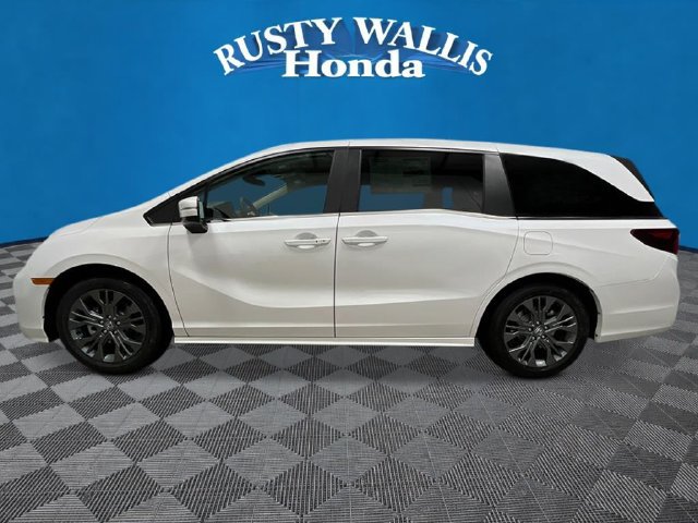 New 2027 Honda Odyssey Touring image 6