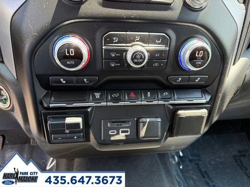 Used 2020 GMC Sierra 2500 SLE w/ Preferred Package AWD/4WD image 24