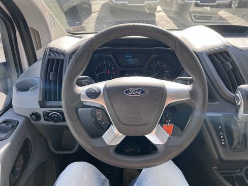 Used 2015 Ford Transit 250 250 3dr SWB Low Roof Cargo Van image 15