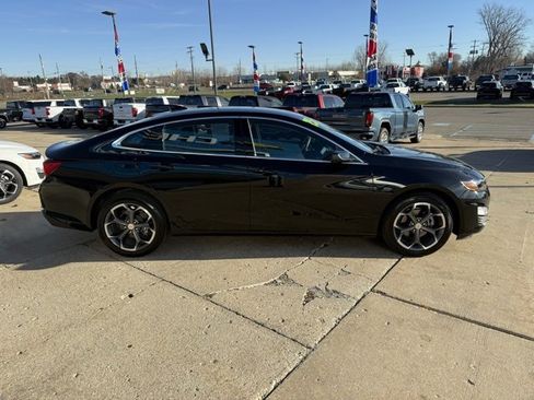Used 2025 Chevrolet Malibu LT w/ LPO, Floor Liner Package image 6