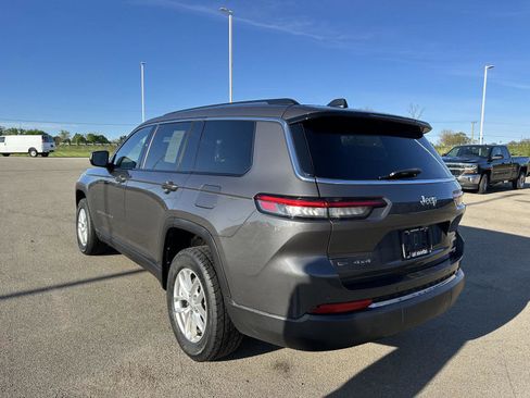Used 2022 Jeep Grand Cherokee L Laredo w/ Luxury Tech Group I AWD/4WD image 3
