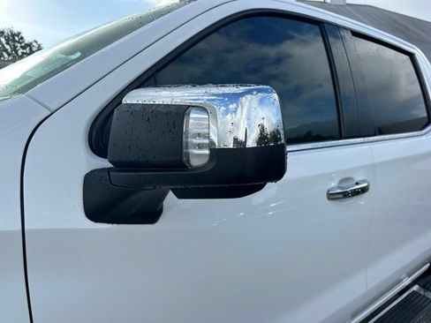 Used 2023 Chevrolet Silverado 1500 LTZ w/ Technology Package AWD/4WD image 12