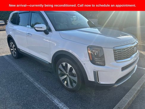 Used 2021 Kia Telluride S AWD/4WD image 3