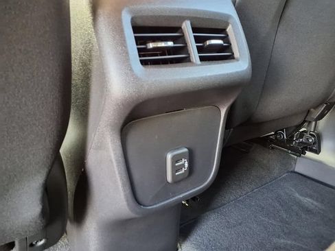 Used 2024 Chevrolet Equinox LS w/ LS Convenience Package FWD image 78