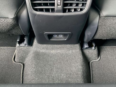 New 2026 Toyota Corolla Cross XLE FWD image 20