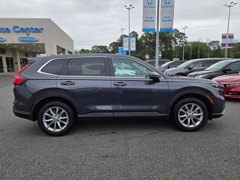 Used 2024 Honda CR-V EX-L image 4