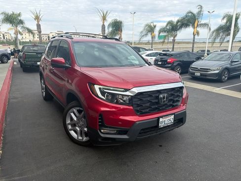 Used 2024 Honda Passport EX-L image 2