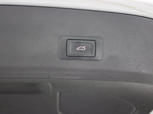 Used 2014 Audi Q7 3.0T S line Prestige AWD/4WD image 35