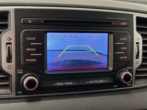 Used 2019 Kia Sportage LX image 22