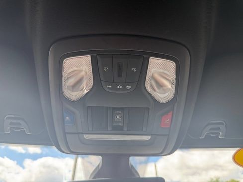 Used 2021 RAM 3500 Big Horn w/ Level B Equipment Group AWD/4WD image 35