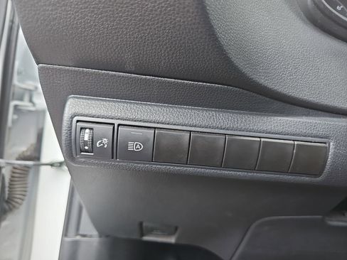 Used 2024 Toyota Corolla SE FWD image 25
