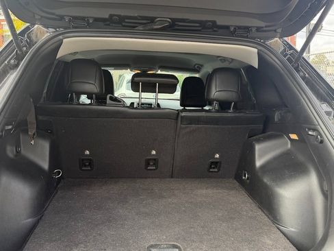 Used 2022 Jeep Cherokee Trailhawk image 25