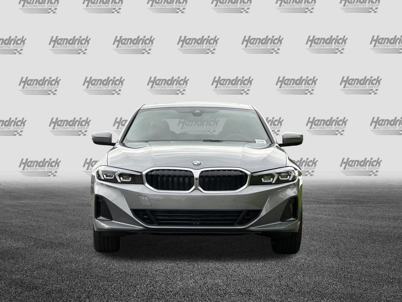 Used 2026 BMW 330i Sedan w/ Premium Package RWD image 10