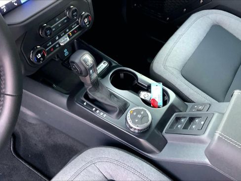 New 2025 Ford Bronco Big Bend AWD/4WD image 8