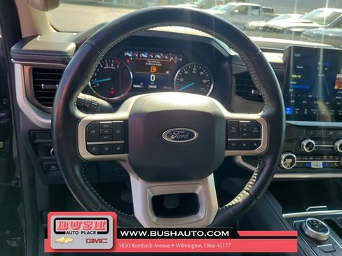 Used 2024 Ford Expedition XLT AWD/4WD image 25