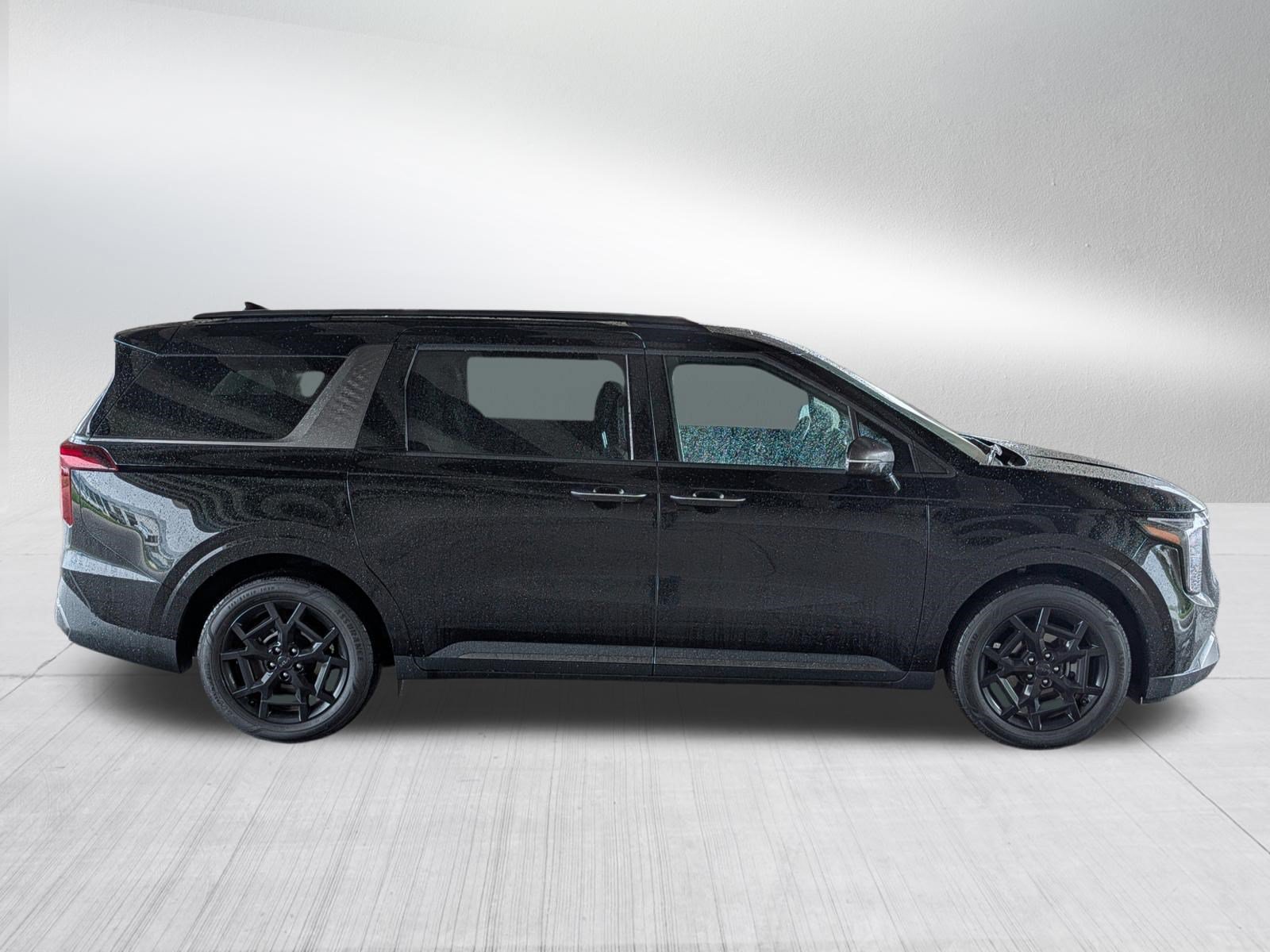 Certified 2025 Kia Carnival SX Prestige FWD image 8