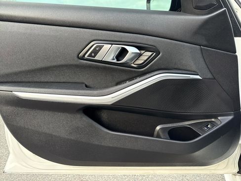 Used 2021 BMW 330i xDrive Sedan w/ Premium Package image 26