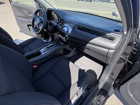 Used 2016 Honda HR-V EX image 26