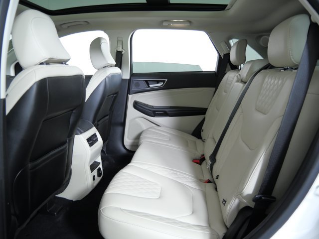 Certified 2023 Ford Edge Titanium AWD/4WD image 15