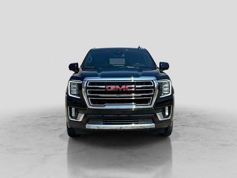 Used 2023 GMC Yukon SLT AWD/4WD image 9