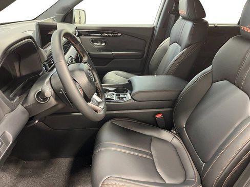 New 2026 Honda Pilot TrailSport image 17