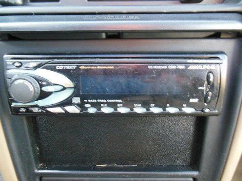 Used 1993 Subaru Legacy LS image 28