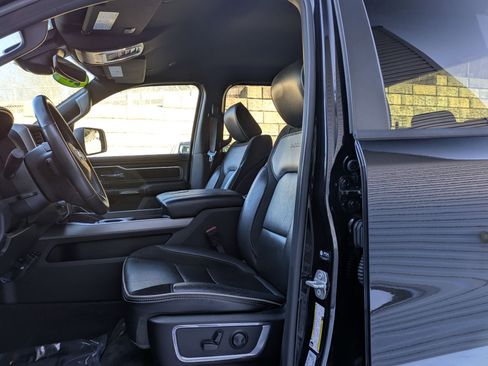 Used 2024 RAM 1500 Laramie image 12