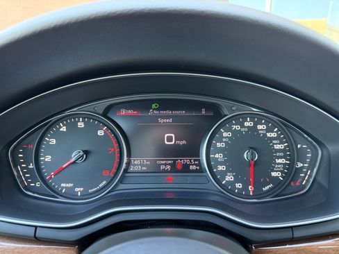 Used 2022 Audi A4 2.0T Premium w/ Convenience Package AWD/4WD image 17