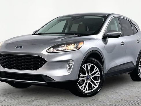 Used 2022 Ford Escape SEL AWD/4WD image 3