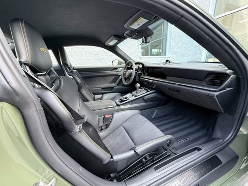 Used 2024 Porsche 911 Carrera GTS RWD image 42