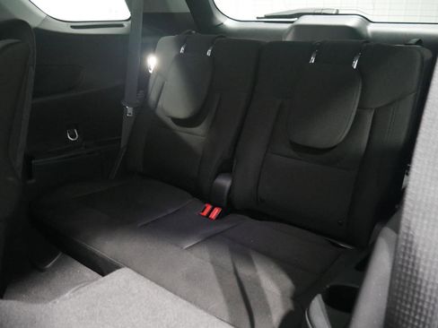 Certified 2023 Ford Explorer XLT image 13