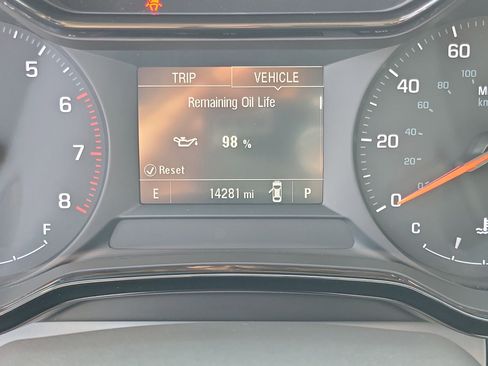Used 2024 Chevrolet Trax LS FWD image 25
