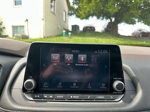 Certified 2023 Nissan Rogue SV w/ SV Premium B Package AWD/4WD image 43